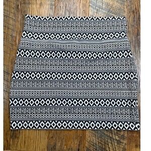 Womens Black White Geometric Print Mini Skirt Atmoshere Western Cowgirl Country